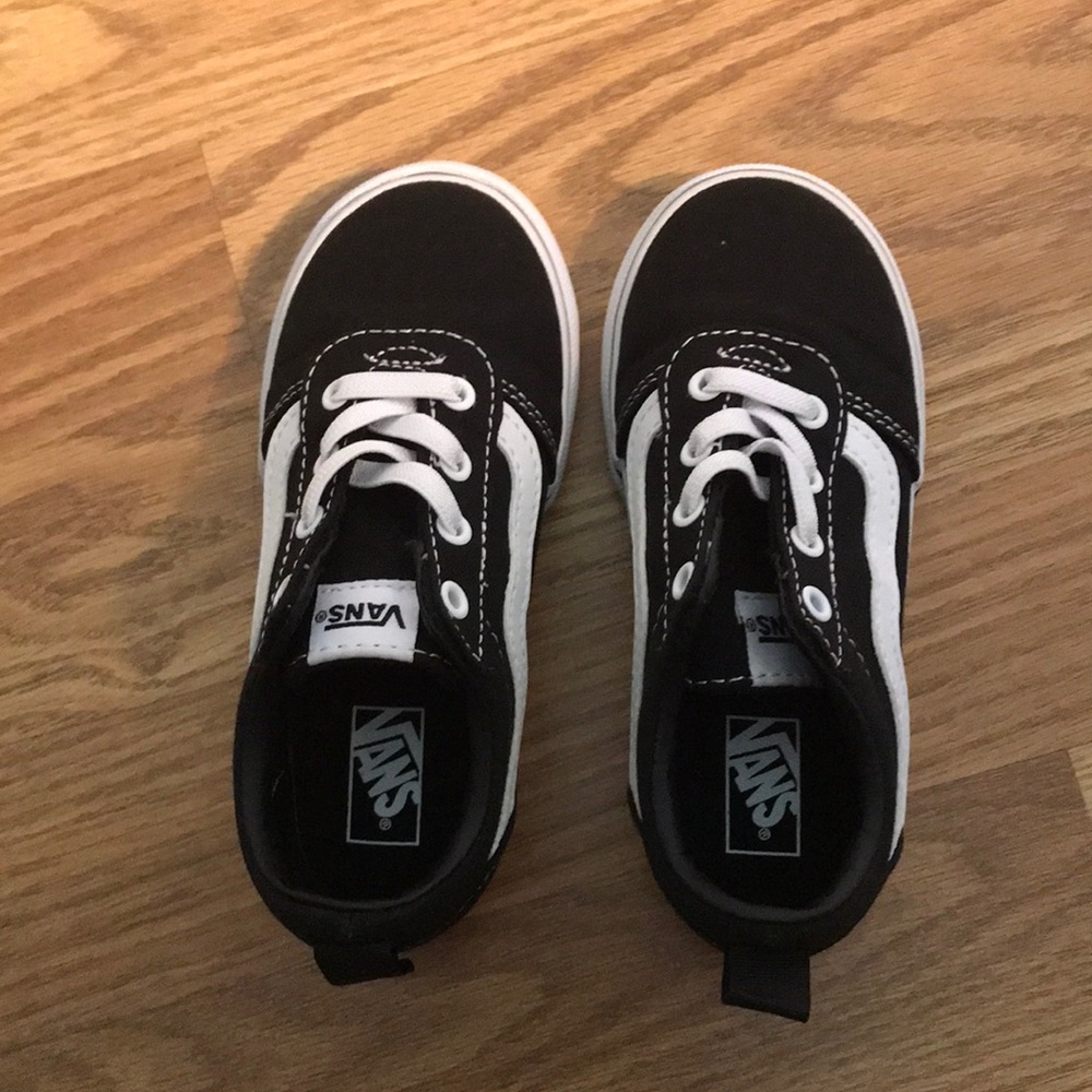 Boys Vans Shoes - Size 9
